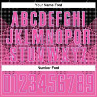 Maillot de football personnalisé à sublimation, dégradé rose, noir et bleu clair, forme carrée Maillot de football personnalisé à sublimation, dégradé rose, noir et bleu clair, forme carrée