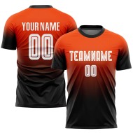Maillot de football personnalisé orange, blanc et noir, effet dégradé par sublimation